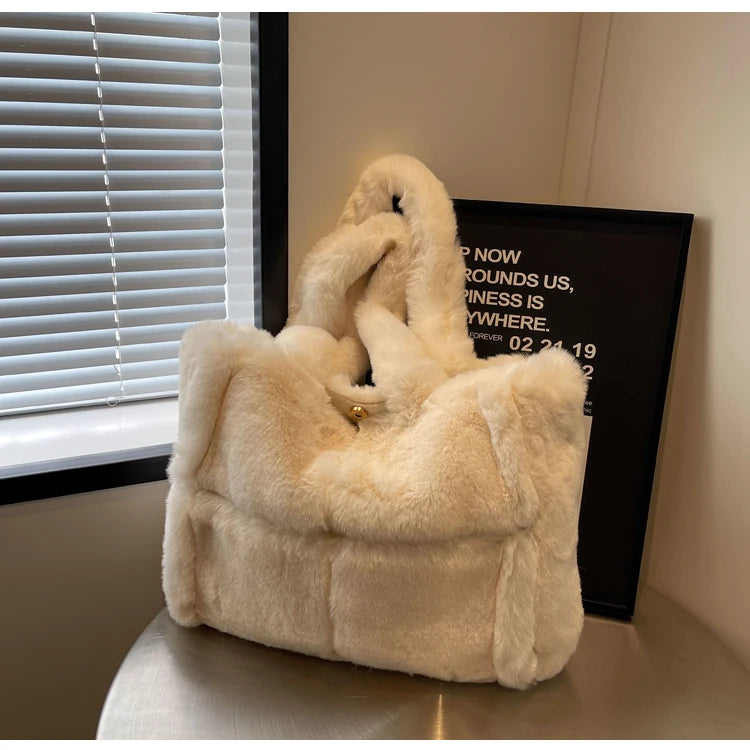 Luxury Faux Fur Women's Shoulder Bags Large Capacity Soft Plush Casual Tote Bags Winter Fashion Female Travel Purse Handbags
