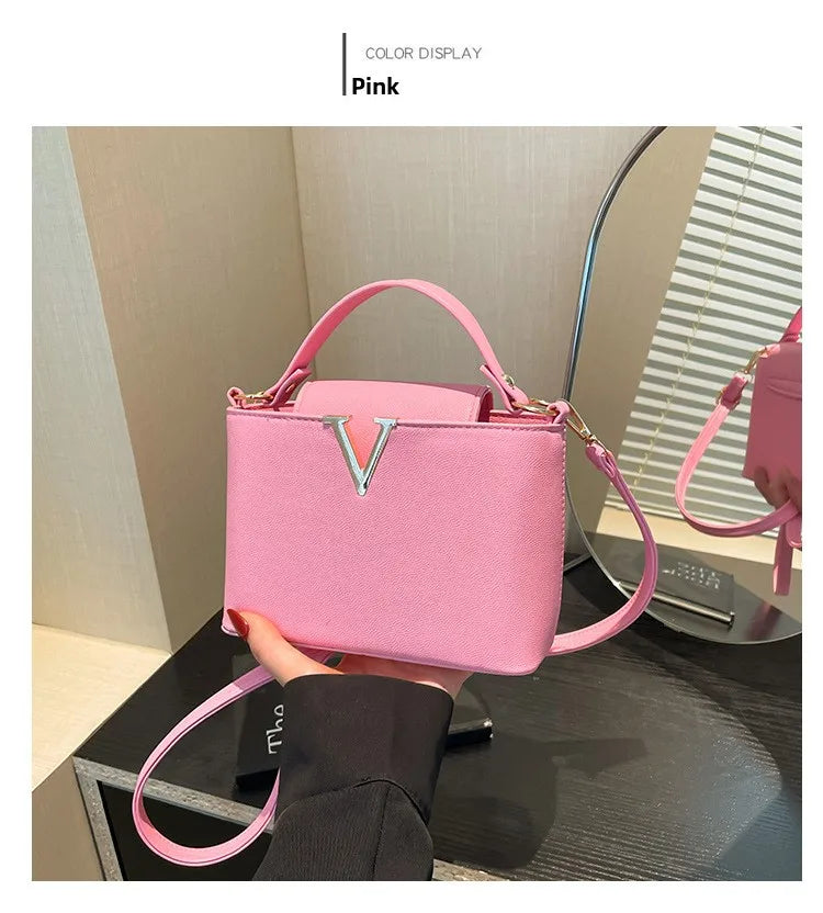 Luxury handbags for women 2026 New VLarge-capacity bucket bag for commuting, hand-held shoulder bag