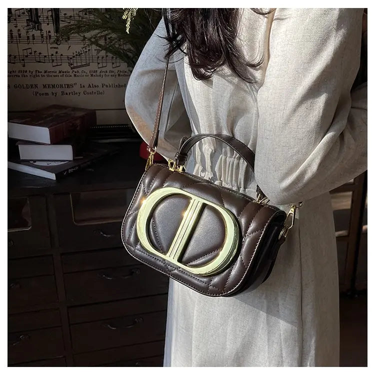 Luxury Chic Designer Diaper Bag For Women Large Capacity Tote Elegant Leather Crossbody Handbag For Fashionable And Practical