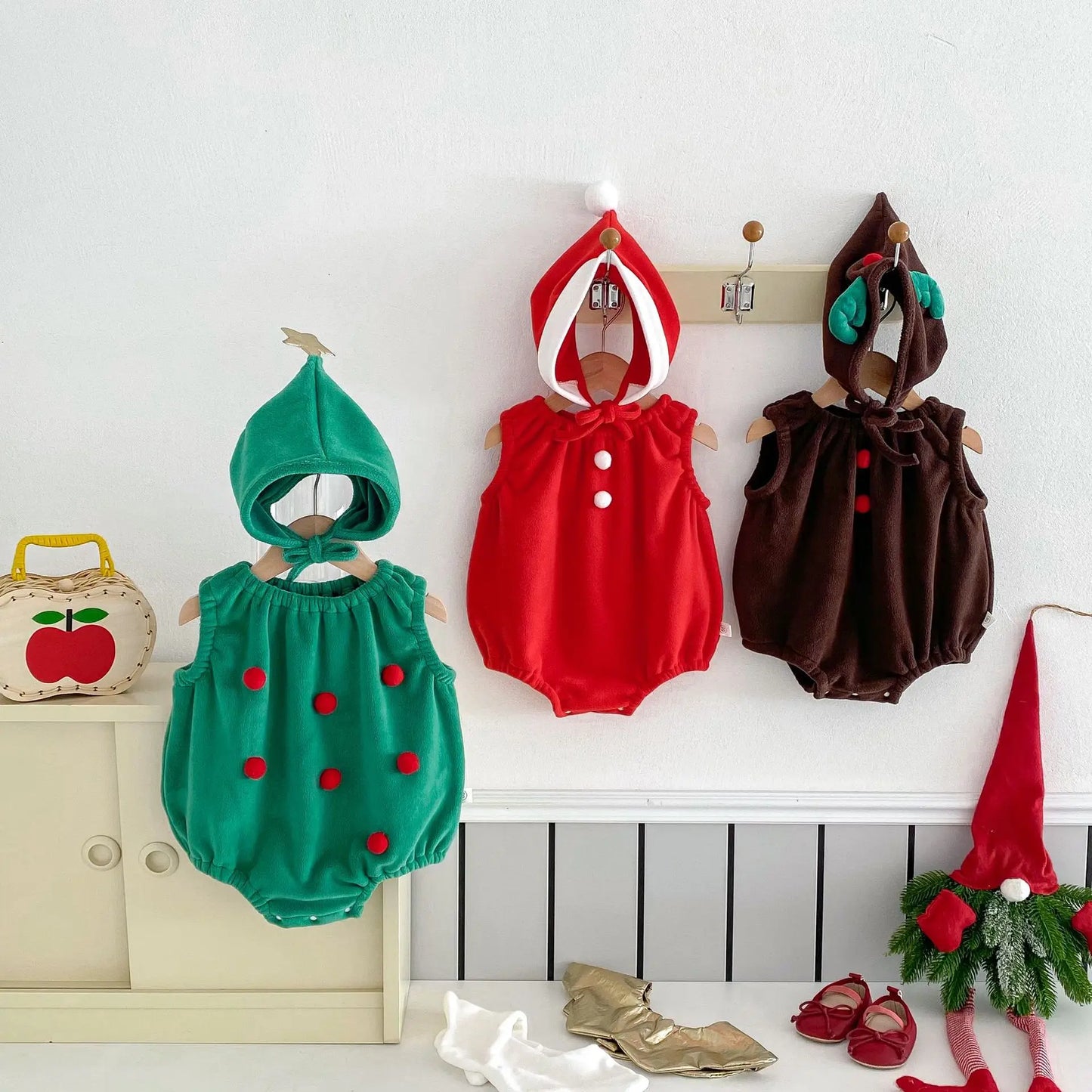 Baby Girl Boy Autumn Winter Christmas Cute Sleeveless Bodysuit Long Sleeve Striped Top Pants Infant Bibs Newborn Clothes B6091