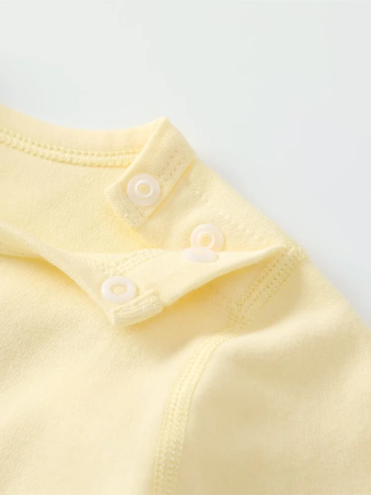 Cute Bear Jumpsuit Newborns Autumn Clothes 2025 Hot Sale New Soft Bib scarf Hat Toddler Romper Sets Baby Long sleeves Bodysuits