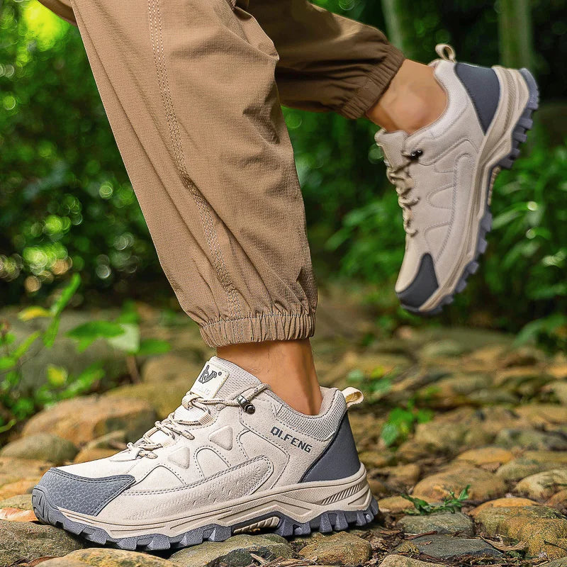 Men's Outdoor Lace-Up Leather Comfortable Versatile Lightweight Hiking Shoes Casual Sports Footwear