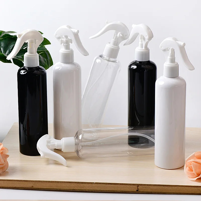 350ml Black White Refillable Mist Spray Bottle Portable Water Sprayer Professional Hairdressing Tool for Salon Hair Styling