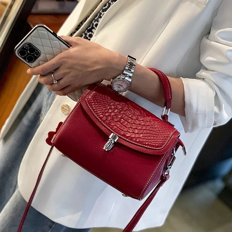 women's mini handbag Ladies' luxury crossbody bag fashionable crocodile pattern design women's genuine leather crossbody bag