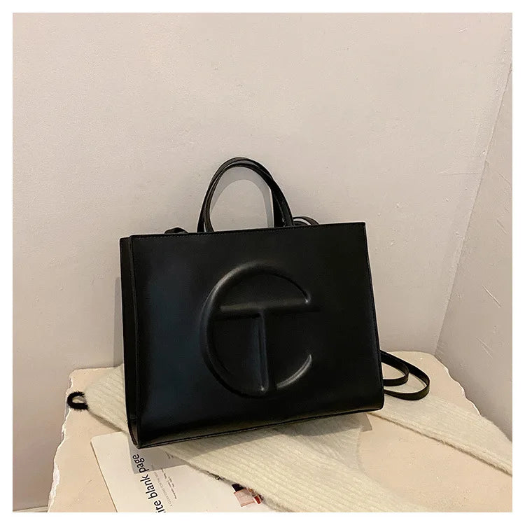2026 Fashion Elegant Classic Paris Diaper Bag Unique Leisure Business Crossbody Purse for Women Daily Commute Work
