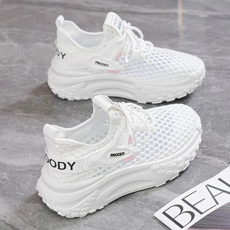 Breathable Women Running Shoes Lightweight Female Sports Shoes Fashion Tennis Outdoor Soft Lace Up Women's Sneakers Q110