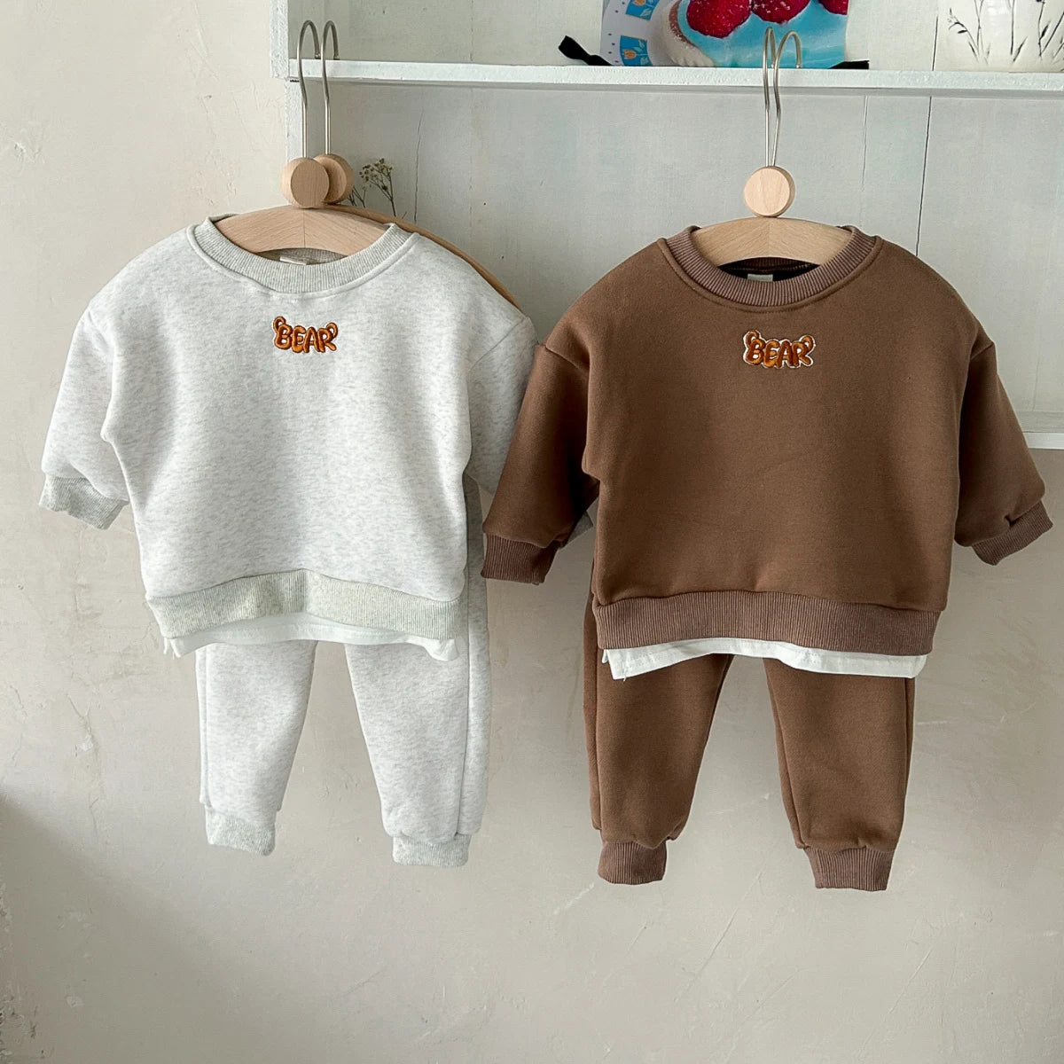 Winter Infan Baby Outfits Boy Girl Sets Velvet Cartoon Little Bear Print Cotton Long Sleeve Tops+Pants Baby  Children Clothing
