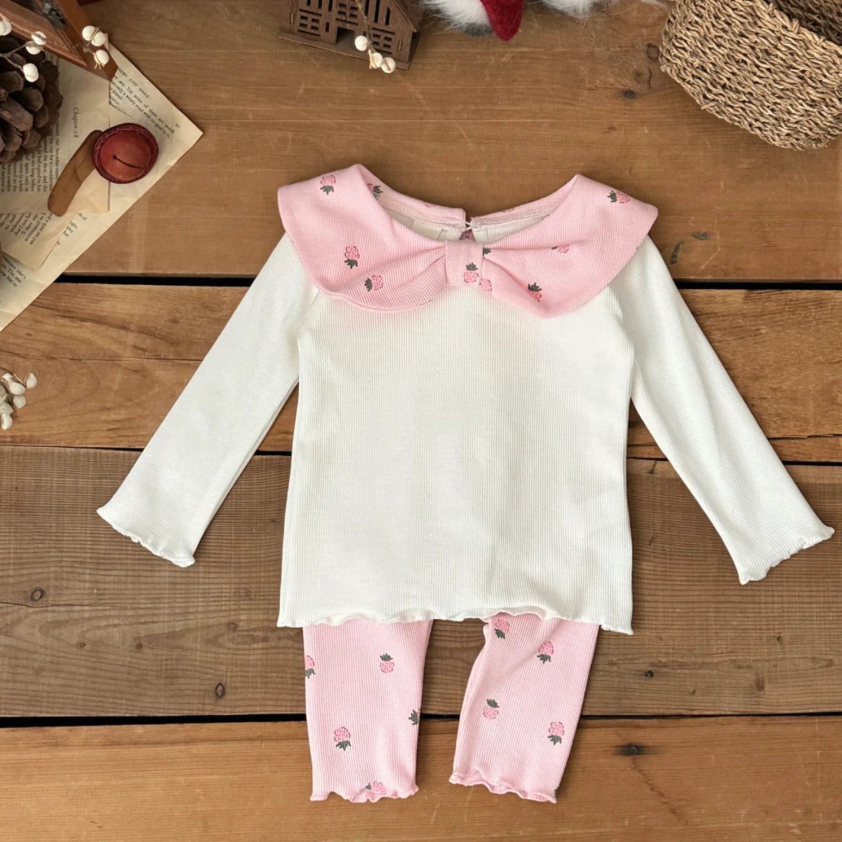 Baby Clothing Sets Autumn Cotton Cute Strawberry Print 2 PCS Kids Sets Sport Baby Girls Clothes Top+Pants 1-3 Years