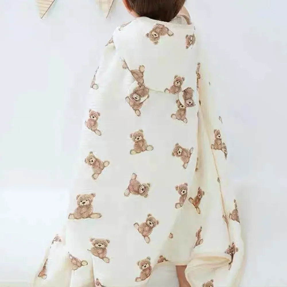 Warm Cartoon Printed Baby Gauze Bath Towel Four Layer Comfortable Hooded Bathrobe Soft Absorbent Infant Bathrobe Sleepwear