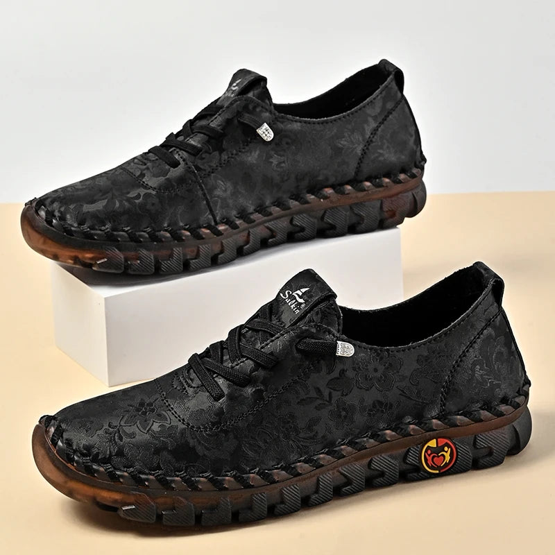 Print Fashion Sneakers Women Hand-stitching Leather Casual Shoes Design Platform Loafers Breathable Flats Shoe Driving Plus Size