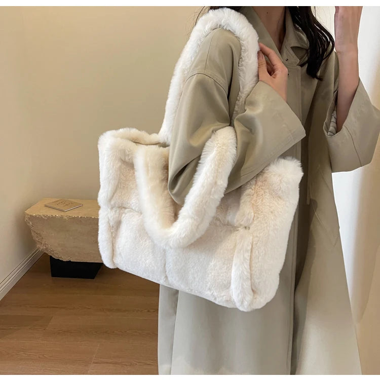 Luxury Faux Fur Women's Shoulder Bags Large Capacity Soft Plush Casual Tote Bags Winter Fashion Female Travel Purse Handbags
