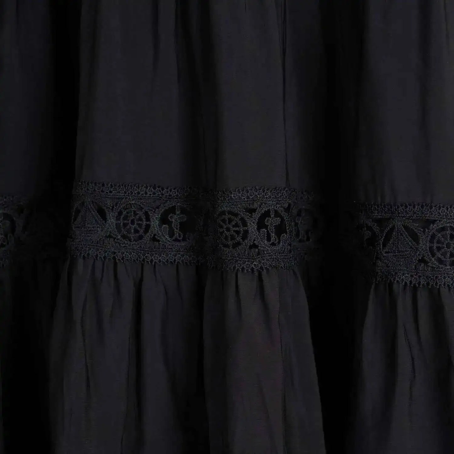 Luxury Long Maxi Dresses Shirt Women 2025 Summer Holiday Lace Embroidery Cotton Loose Big Size Hollow Out Wedding Dress White