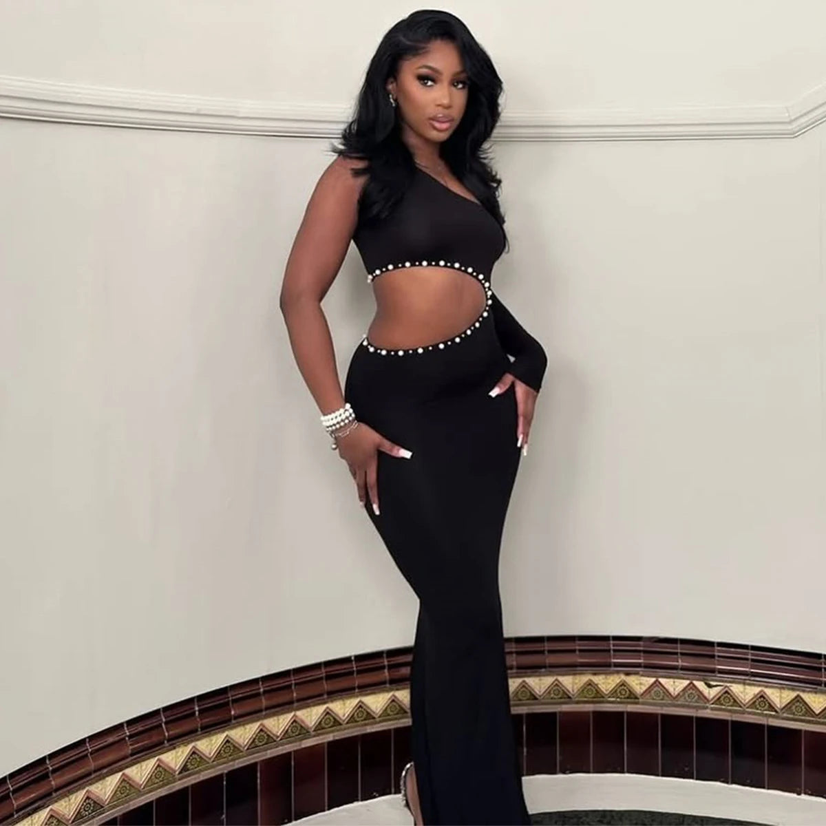 Sexy Slant Shoulder Cut Out Bodycon Maxi Dress Women Diamond Pearl Trim Luxury Party Vestido 2025 Summer Night Prom Clothes