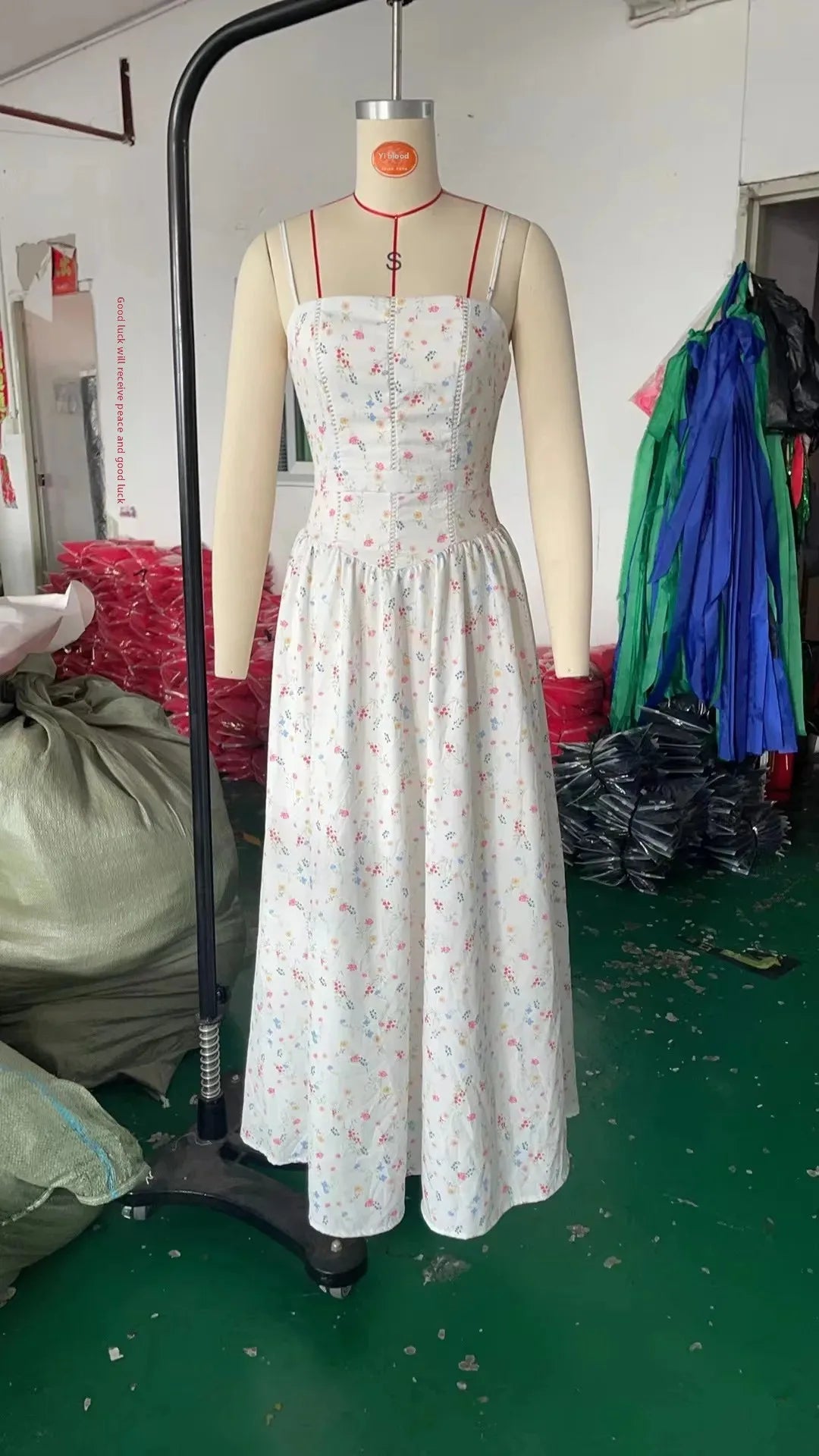 Elegant Fairylike French Style Gentle Floral Print Strapless Midi Dress Slimming Women's Fashion High End Feeling Dress
