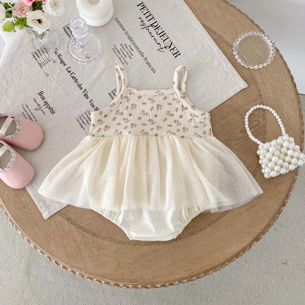 Korean-style baby girl summer floral sling mesh dress, baby girl sweet and cute sling dress, very suitable for daily and outdoor
