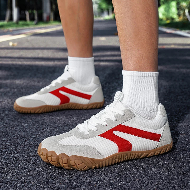 New Wide-toe Men's Shoes Casual Soft Sole Wide-Toe Shoes Walking Sneakers Breathable Mesh Comfortable Barefoot Shoes Big Size 48