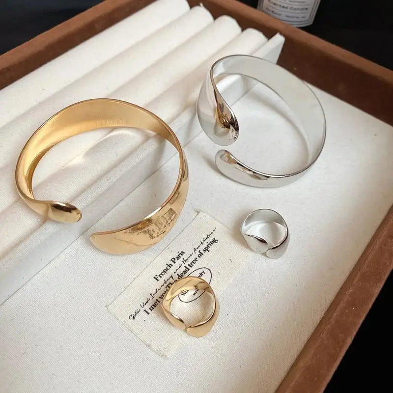 Minimalist Geometric Metal Bracelet and Ring Set Chic Fashion Jewelry for Party or Daily Wear