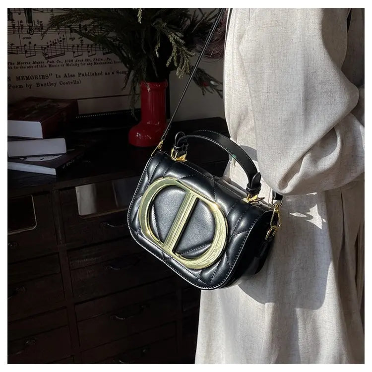 Luxury Chic Designer Diaper Bag For Women Large Capacity Tote Elegant Leather Crossbody Handbag For Fashionable And Practical