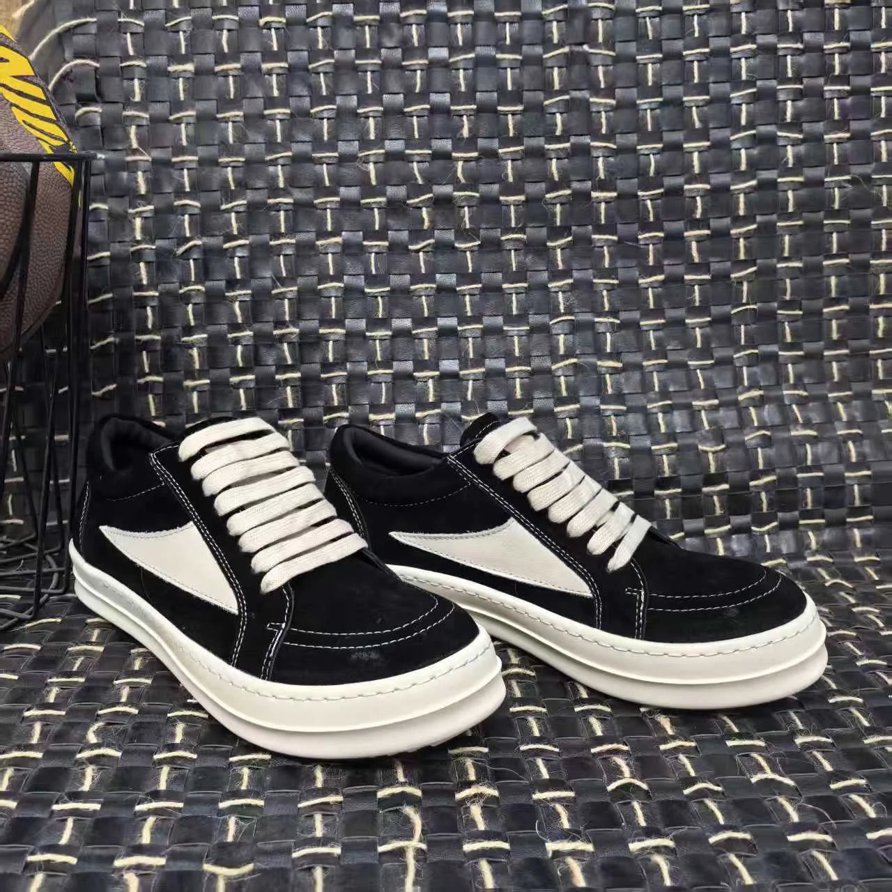 Men Casual Shoe Brand Black Brown Canvas Low Top Shoes High Quality Cowhide Luxury White Leather Sneakers Women Flat Sneaker