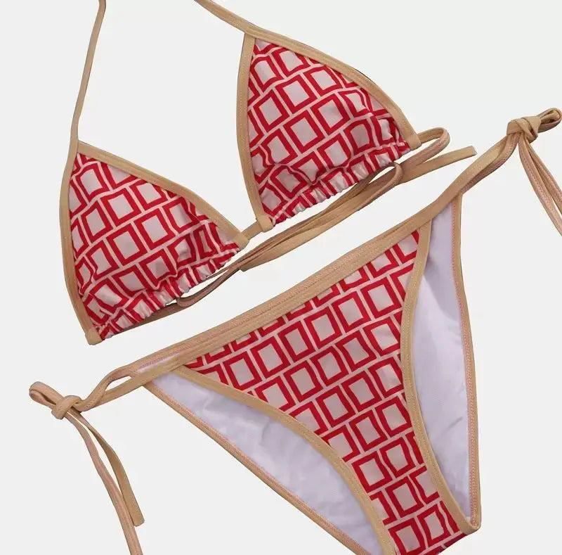 2025 Summer New Women's Outdoor Beach Swimsuit Sexy Hanging Neck Strap Split Bikini