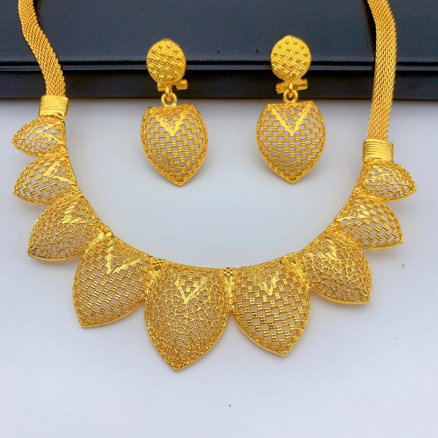Dubai Jewelry Sets for Women Heart Pendant Necklaces Earrings Two Pieces Set 24K Gold Color Eritrean Wedding Party Gifts