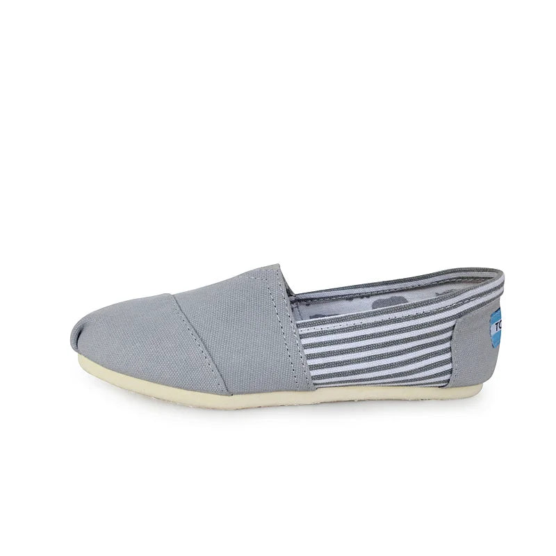 Hot Sale Classic Men Flat Shoes Comfortable Slip On Canvas Shoes Men Casual Loafers Breathable Red Plimsolls Women Walking Shoes