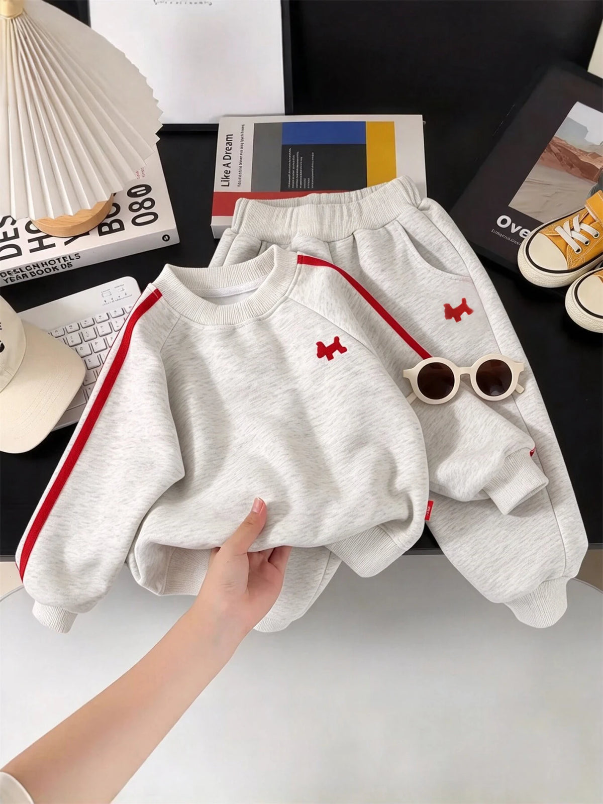 Kids Fleece Lined 2Pcs Tracksuit Set Boys Girls Embroidery Dog Sweatshirt + Jogger Pants Toddler Contrast Red Stripe Long Sleeve