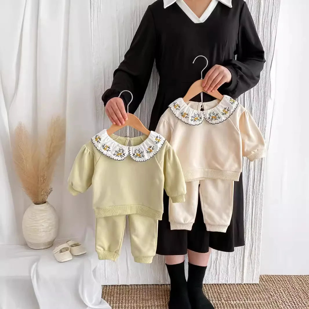 2025 Infant Toddler Fall Clothes Set: Girls' Stylish Two-Piece Pullover Sweatshirt and Pants Set for Baby Girls Outing