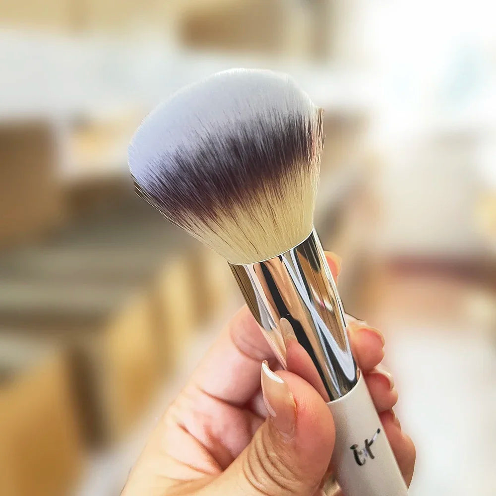 HEAVENLY LUXE BUFFING FOUNDATION BRUSH Round Ultra-plush Synthetic Bristle Powder Cosmetic Makeup Brush