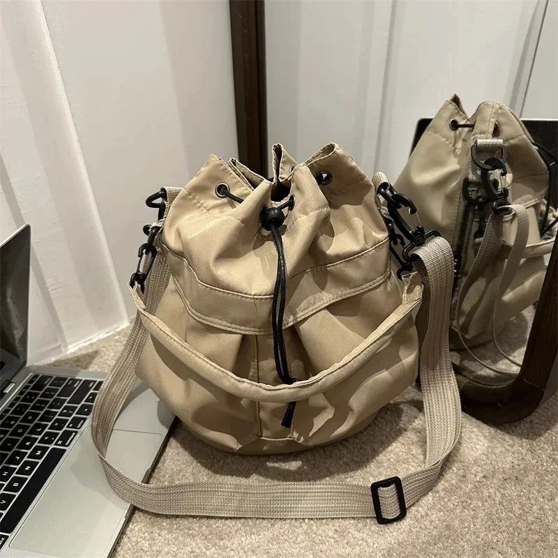 Fashionable Crossbody Bags for Women Shoulder Bag Large Capacity Oxford Women Bucket Bag Purse and Handbags