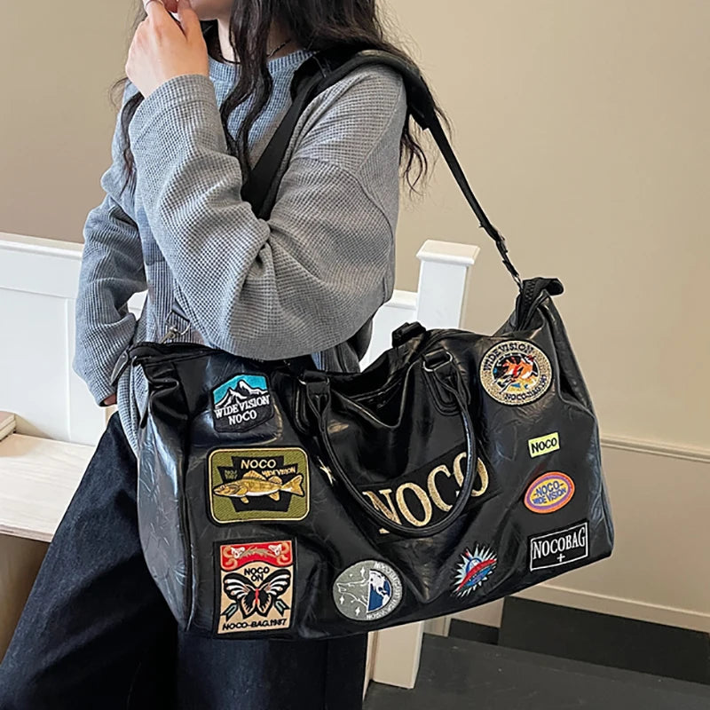 Fitness Travel Bag Suitable for Both Men and Women, Can Be Carried by Hand, Worn over the Shoulder or Cross-Body， Pu Leather Bag