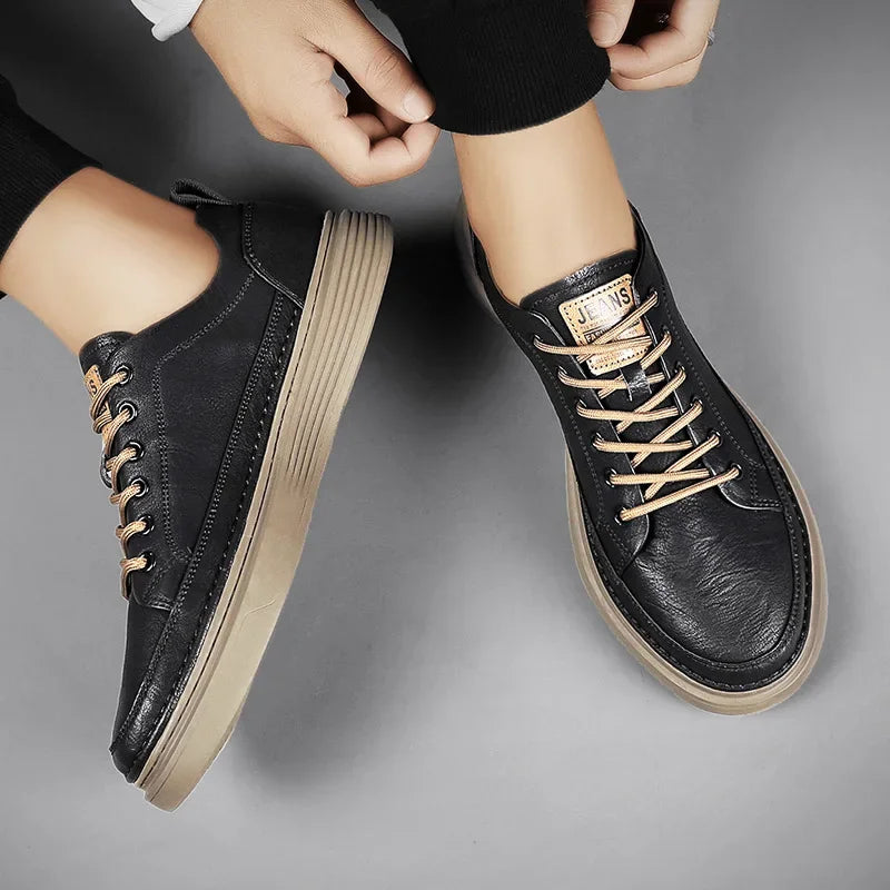 Autumn Black Sneakers Men Fashion Lace Up Flat Casual Sport Shoes All-match Outdoor Lightweight Homme Running Shoes