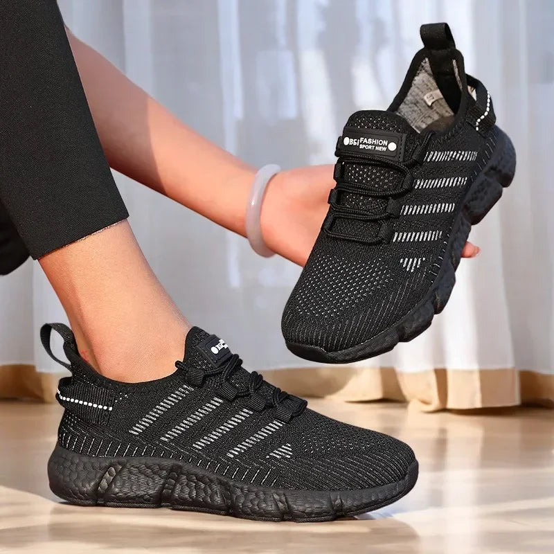 Women Running Shoes Summer Tenis Breathable Mesh Sport Shoes Men Classic Casual Sneakers Comfort Walking Non-slip Outdoor Male