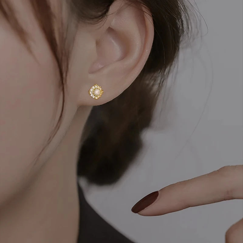 925 Sterling Silver Flash Earrings Shiny Zircon Earrings Female Gold Color Screw Ear Bone Jewelry for Women Fashion Accessories