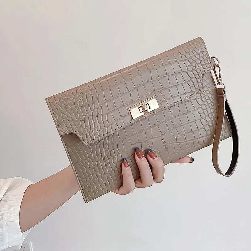 Fashion Luxury Handbags Women Bag PU Leather Clutch Ladies Evening Envelope Bag Female Day Clutches Purse Portable Wristlet Bag