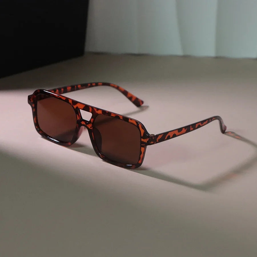 Classic Rectangle Sunglasses Women Men Fashion Vintage Sun Glasses Female Male Designer Casual Travel Shades Oculos De Sol