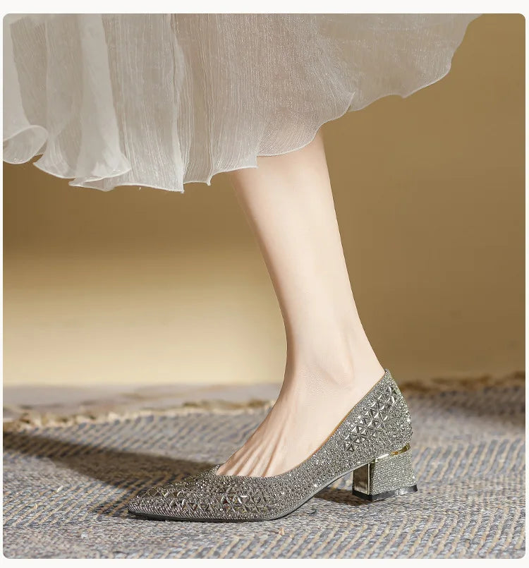 Sequines Cloth Gold rivets pumps women pointed toe glitter med-high heels shoes metal heeled female tacones elegant OL shoes