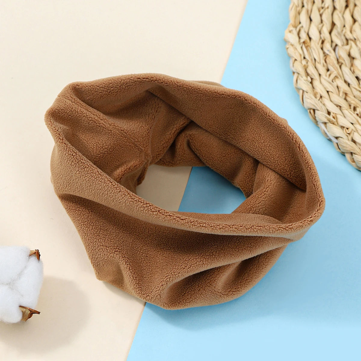 Autumn and Winter Children's Scarf Baby Bib Baby Warm Bib Solid Color Knit Bib for Boys and Girls Baby Shawls