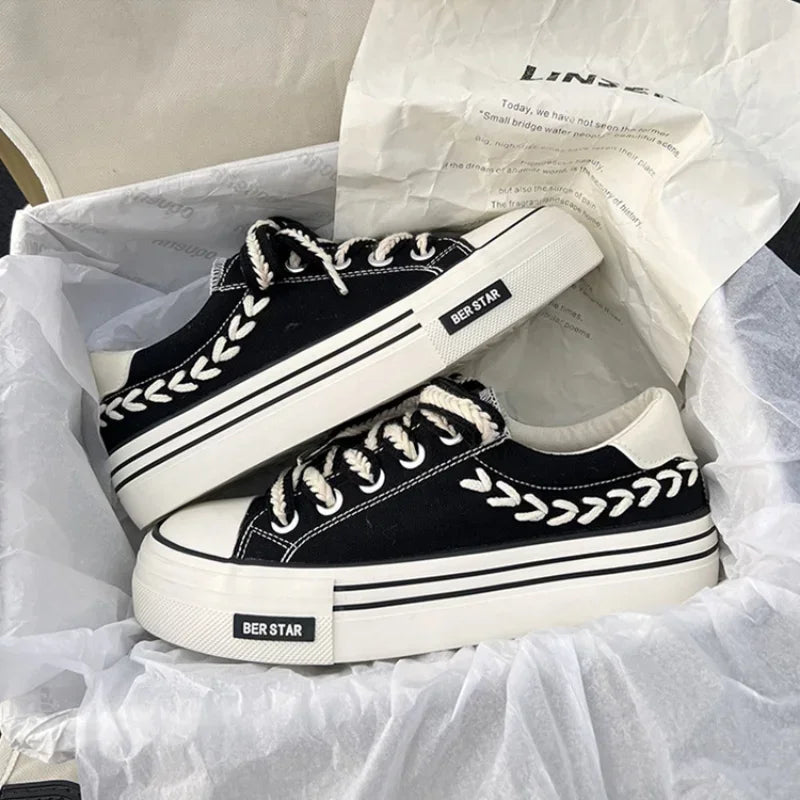 Women Platform Canvas Shoes Height Increasing Chunky Sneakers for Youth Girls Outdoor Trainers Female Ladies Thick Sole Footwear