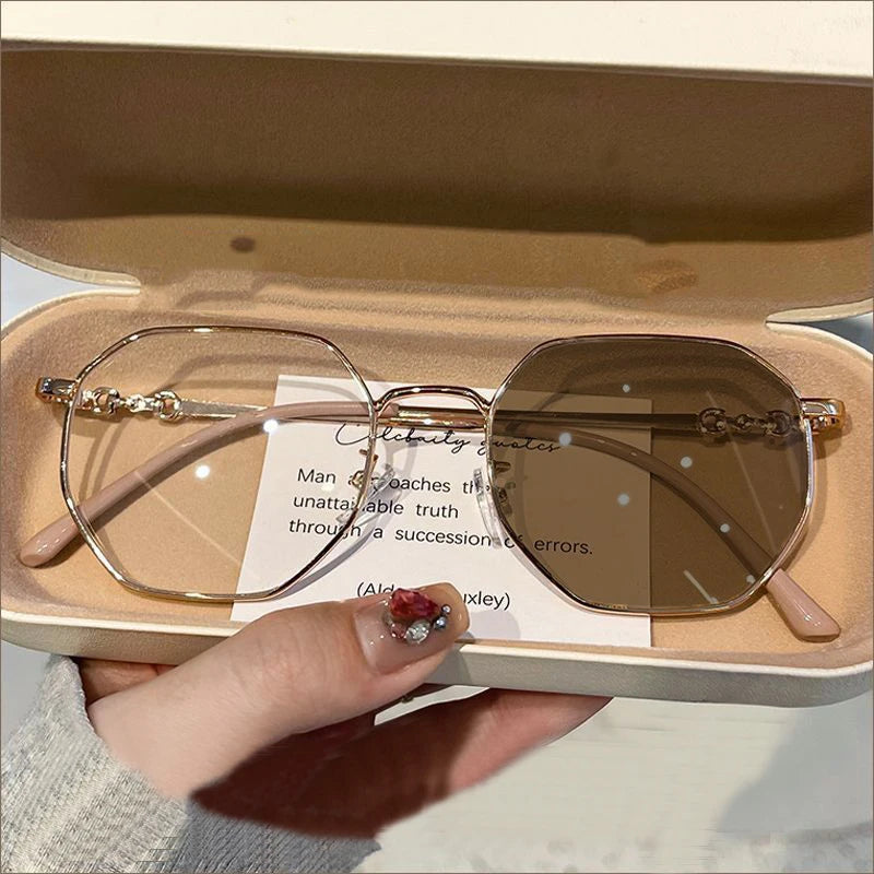 Women's Intelligent Photochromic Minus Diopter Glasses Outdoor Color Changing Sunglasses Trendy Myopia Prescription Eyeglasses