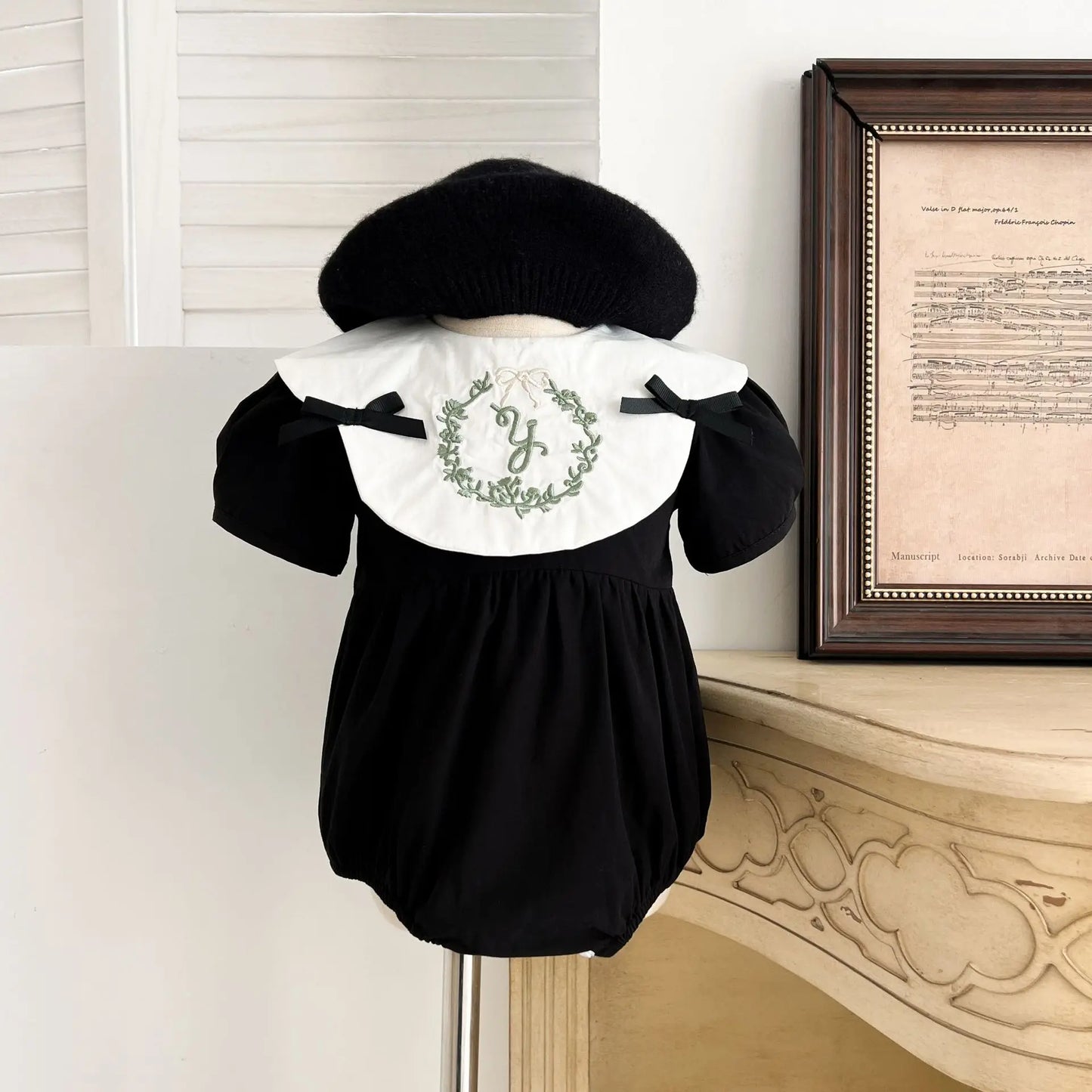 New Baby Girls Clothing Summer Infant Baby Girls Jumpsuit Retro Short Sleeve Cotton Embroidery Bow Newborn Baby Girls Bodysuits
