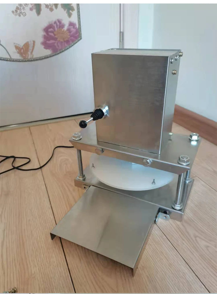 Noodle Pressing Machine 400pcs/H Electric Commercial Hand-grabbing Cake Pressing Machine Dough Flattening Machine Pressing Dough