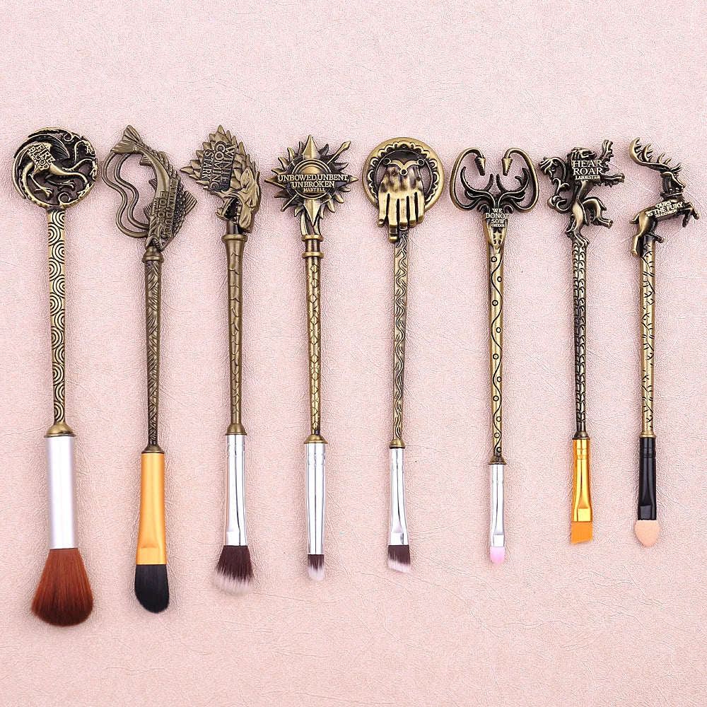 Movie Game of Thrones Hand of the King Song of Ice and Fire Makeup Brushes Set Foundation Blending Brush Female Makeup Tools