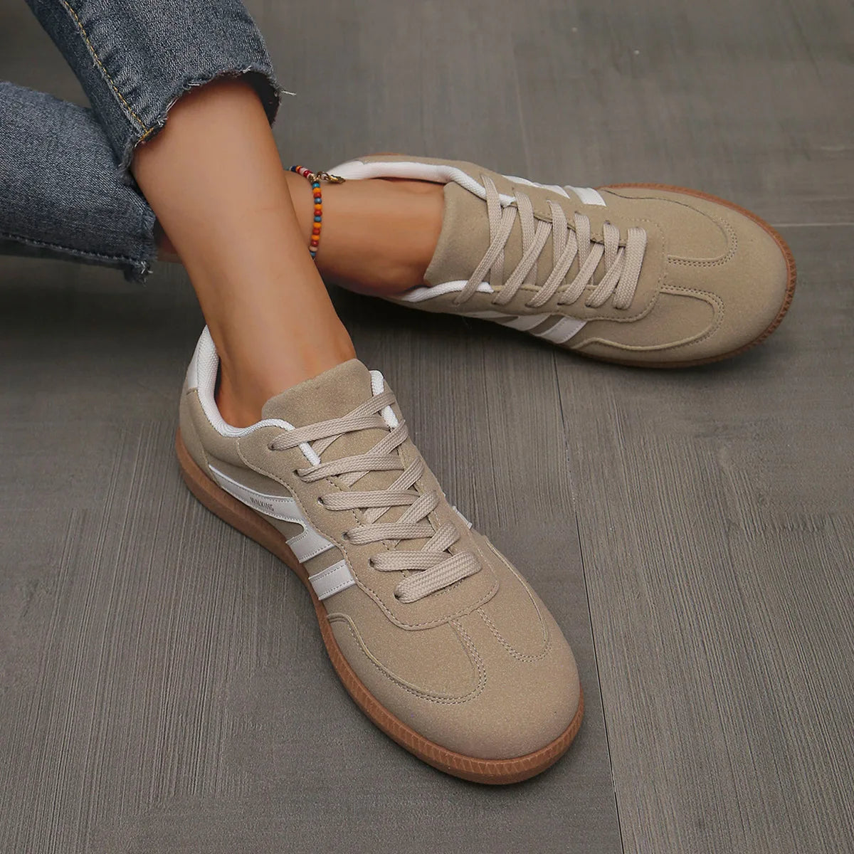 Women Sneakers 2025 Spring New Luxury Flat Loafers Comfortable Slip on Soft Female Sneakers Lightweight Outdoor Shoes for Women