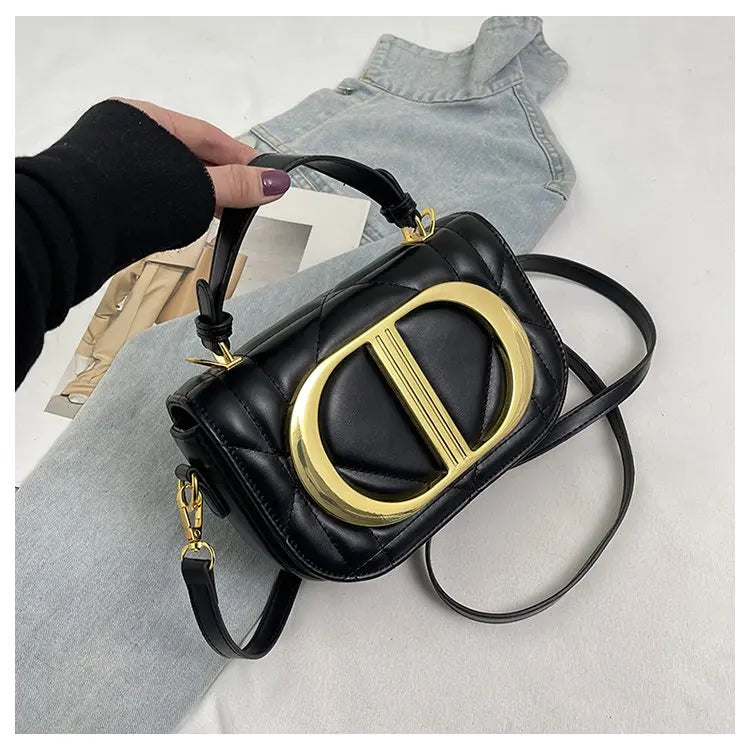 Luxury Chic Designer Diaper Bag For Women Large Capacity Tote Elegant Leather Crossbody Handbag For Fashionable And Practical