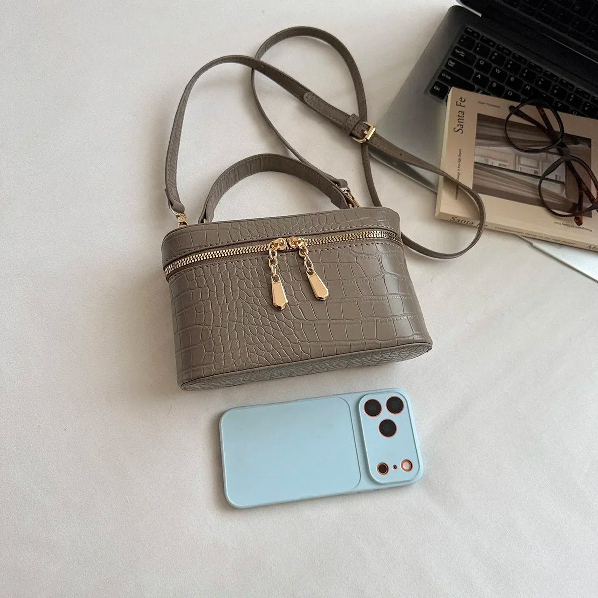 Luxury Crocodile Pattern Box Handbag for Women Elegant Faux Leather Mini Crossbody Bag Portable Top Handle Shoulder Purse