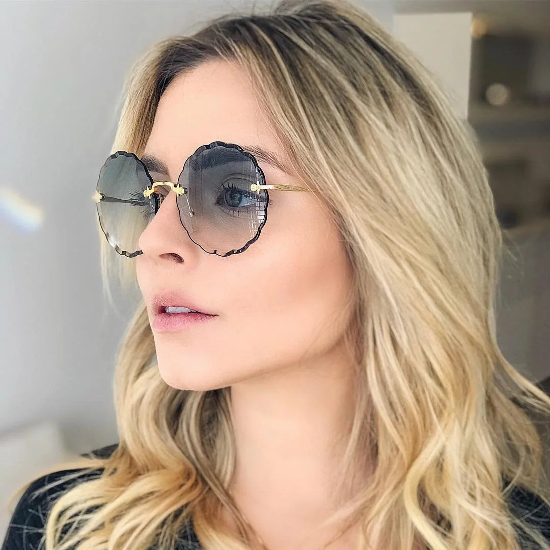 Oversized Round Sunglasses For Women Men Fashion Luxury Brand Design Rimless Sun Glasses Ladies Outdoors Travel Shades UV400
