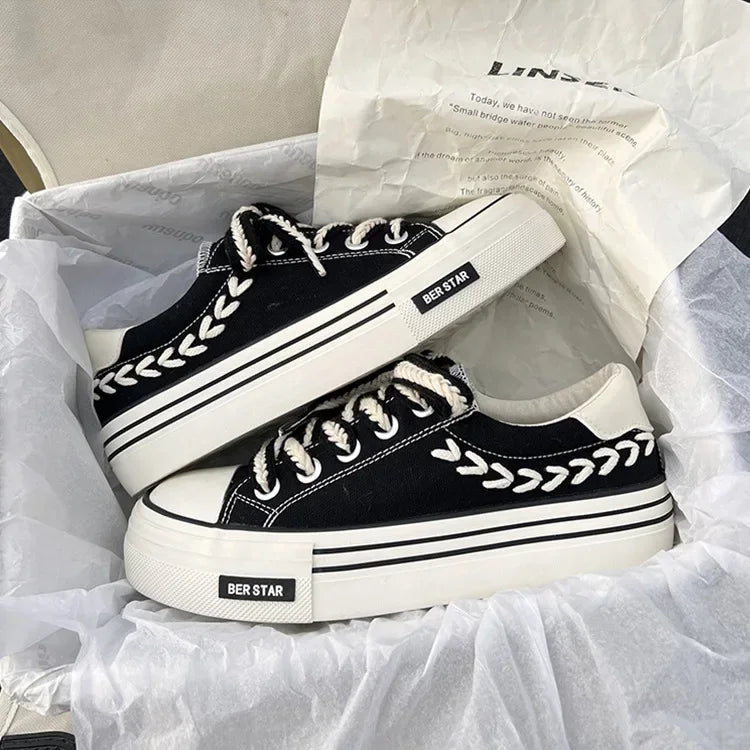 Women Platform Canvas Shoes Height Increasing Chunky Sneakers for Youth Girls Outdoor Trainers Female Ladies Thick Sole Footwear