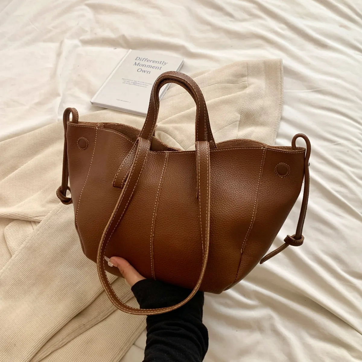Women Leather Large Capacity Tote Bag Luxury Waterproof Handbag Commuting Shopping Travel Shoulder Backpack Fashion Bag