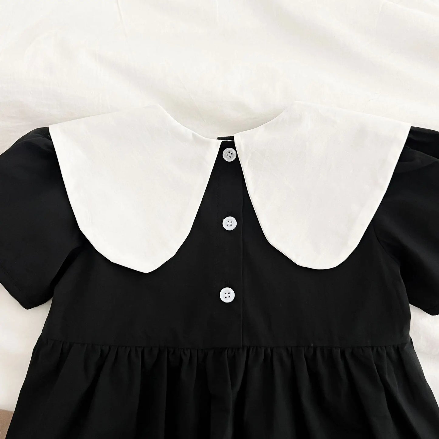 New Baby Girls Clothing Summer Infant Baby Girls Jumpsuit Retro Short Sleeve Cotton Embroidery Bow Newborn Baby Girls Bodysuits